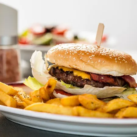 Marietta's By Konnect, Corfu Gouvia