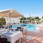 Marietta's By Konnect, Corfu Γουβιά