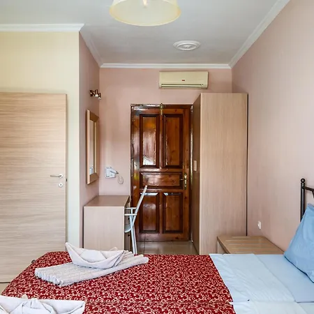 Marietta's By Konnect, Corfu Apartment Gouvia