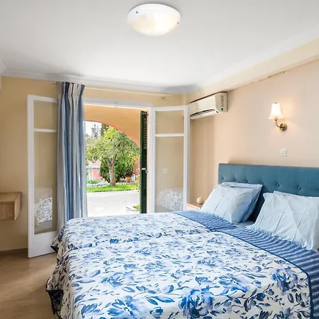 Marietta's By Konnect, Corfu Daire