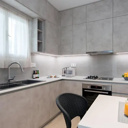Marietta's By Konnect, Corfu 고우비아